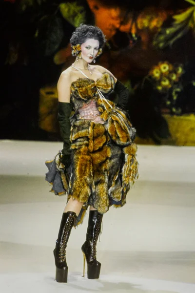 Look 66